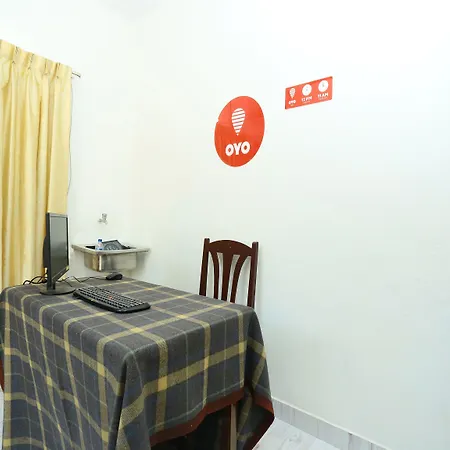 Oyo 11528 Kovlam Park-2
