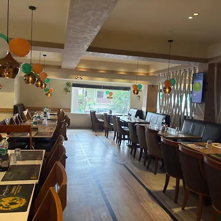 Ceylon Bake House Woodland Junction Ernakulam-3