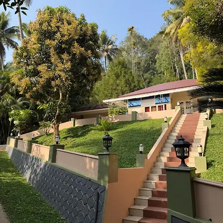 Fab Valley Homestay-3