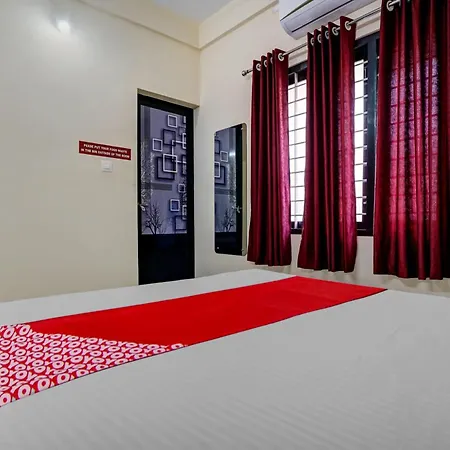 Hotel O Versatile Inn-3