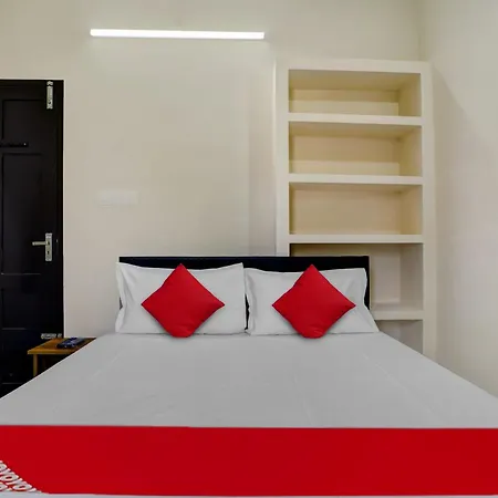 Hotel O Versatile Inn-2