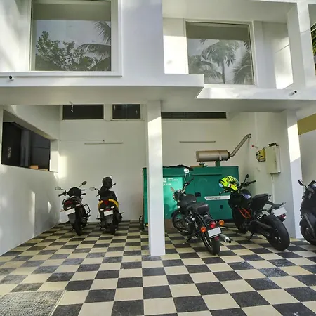 Hotel O Crystal Executive Suites-3