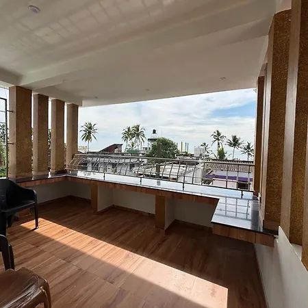 Golden Beach Home Stay-2