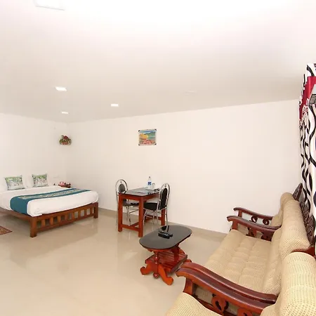 Oyo Flagship Hotel Munnar Kairali-2