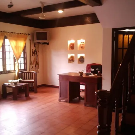 Raintree Lodge-2