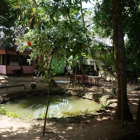 Marina Cottage-3