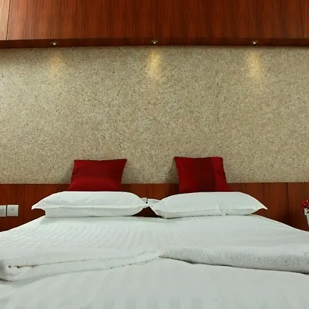 Boon Inn-2