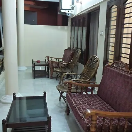 Marina Guest House-2