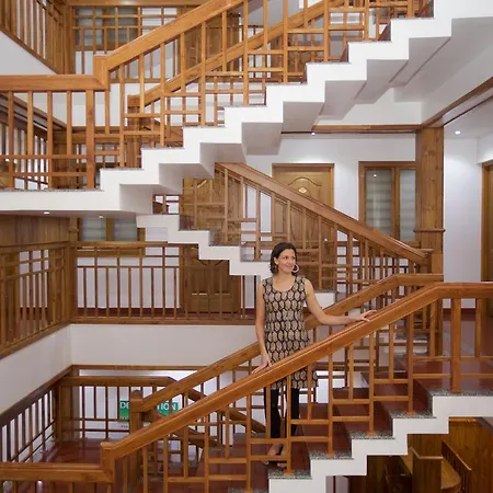 Roses Inn Fortkochi-3