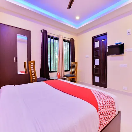 Oyo 16605 Royal Front-2