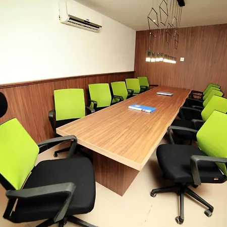 Yash International-3