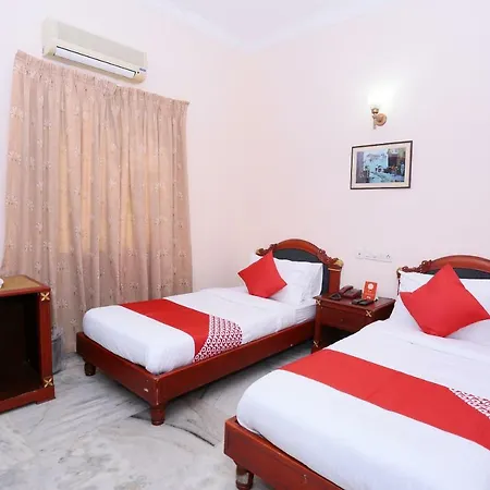 Oyo 24157 Karthika Residency-2