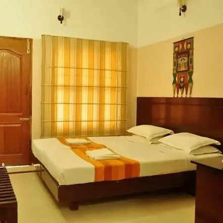 Green Palm Resort-3