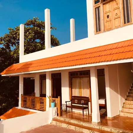 Lemon Dew Beach House, Alleppey Beach-3
