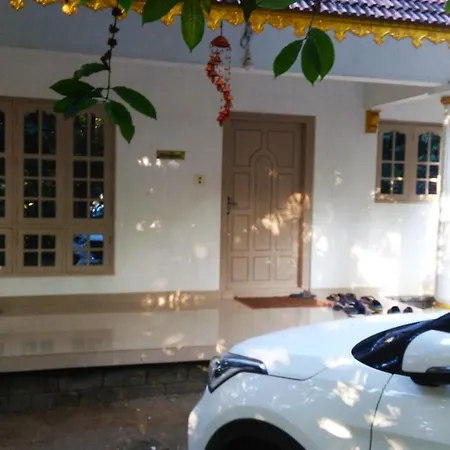 Leeland Homestay Munnar-2