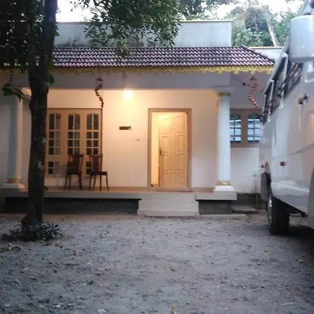 Leeland Homestay Munnar-3