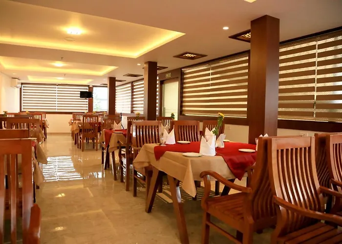 Hotel Victoria International Kattappana