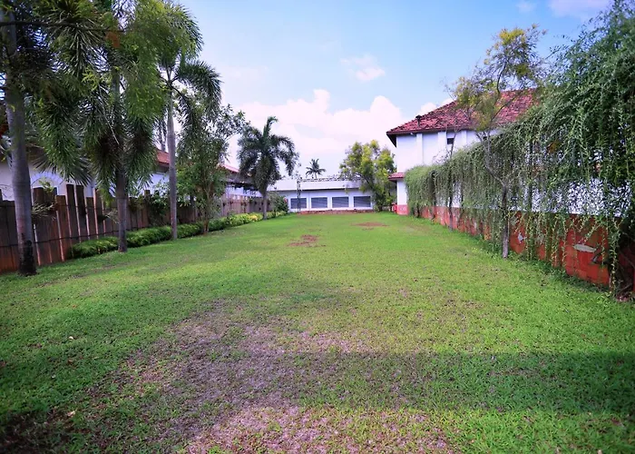 Clay House Hotel Thrissur