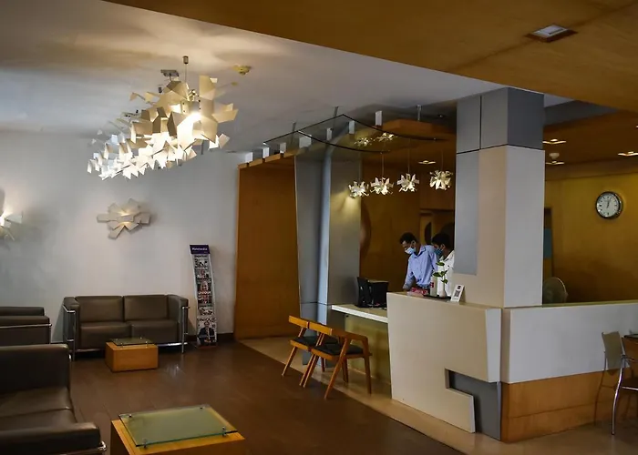 Nexstay Asma Tower Kozhikode