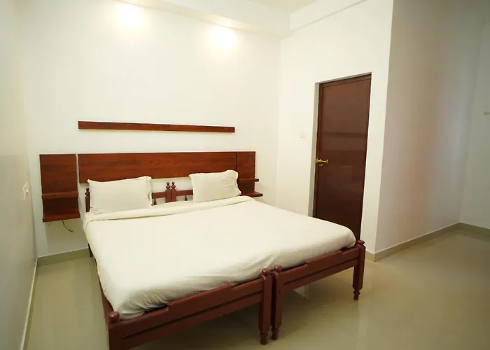 Vattekkad Tourist Home Kochi