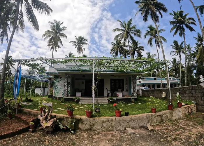 Pet friendly Pointbreak Surf & Stay Varkala