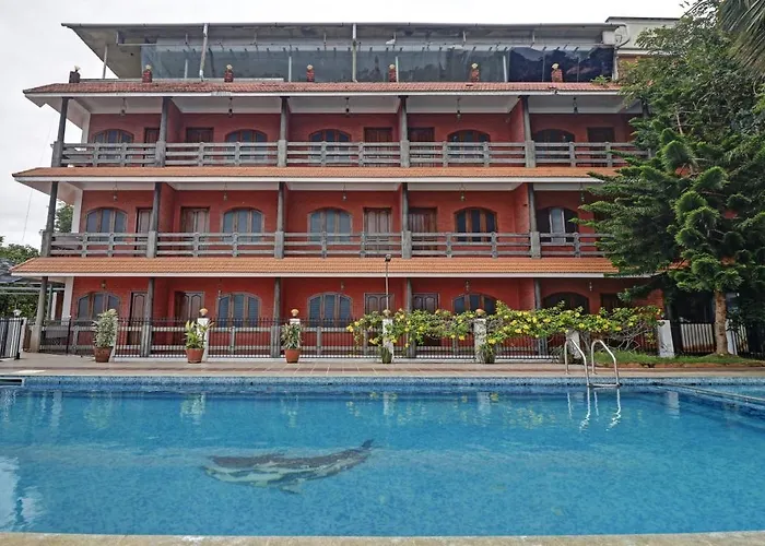 Green Palm Resort Kovalam