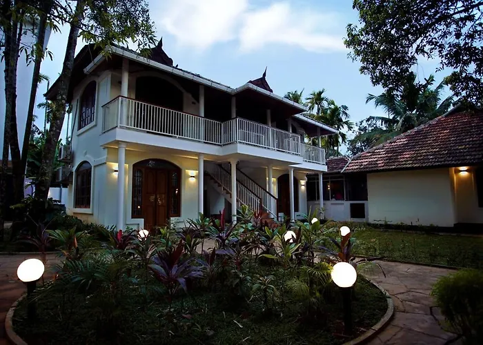 Bamboo Lagoon Backwater Front Resort Alappuzha
