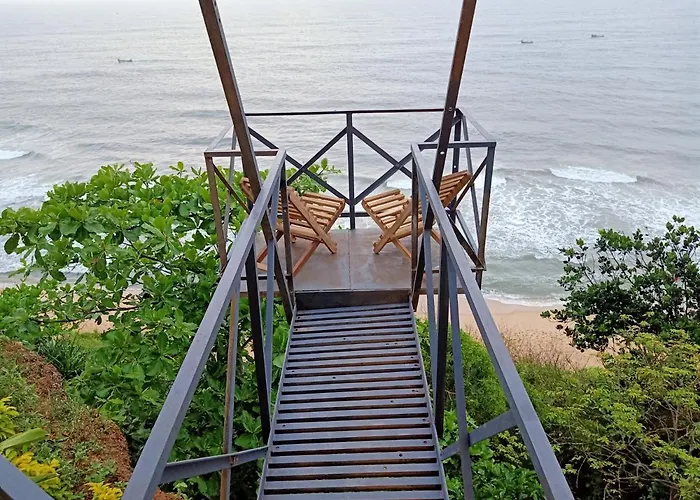 Cliffy Pande Villa Varkala