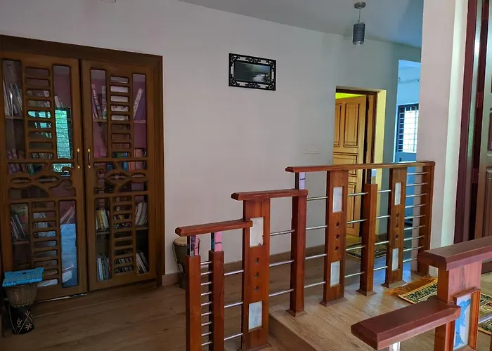 Devi Homestay For Family And Ladies Varkala