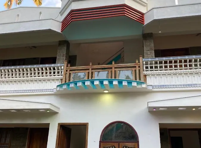 Haustierfreundliches Zen Apartments Kovalam