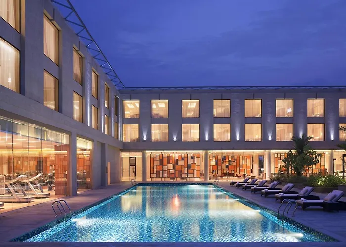Kochi Hotels near Cochin International Airport (COK)