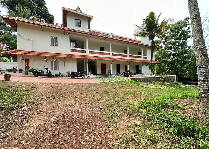 Royal Guard Bodhivillage Varkala
