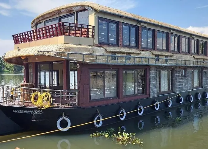 Meghavarsham Luxury Cruise Alappuzha