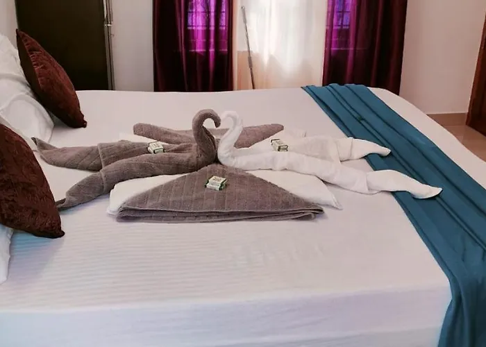 Le Coco Beach Resort Varkala Cliff