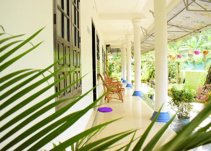 Delight View Retreat Hotel Munnar