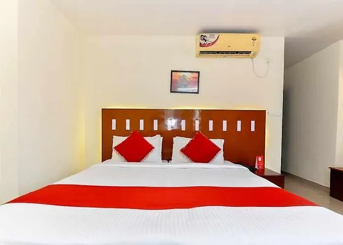 Metro Kochi Business Hotel