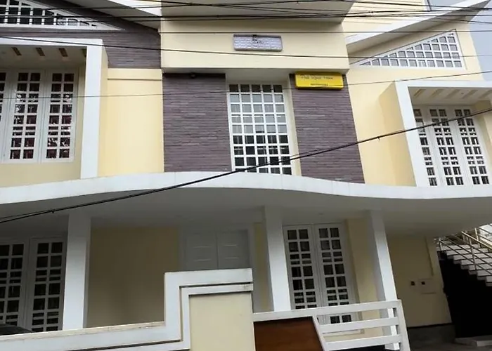 Oyo Flagship Pearl Retreat Hotel Kochi