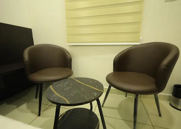 Arctic Business Hotel Kochi
