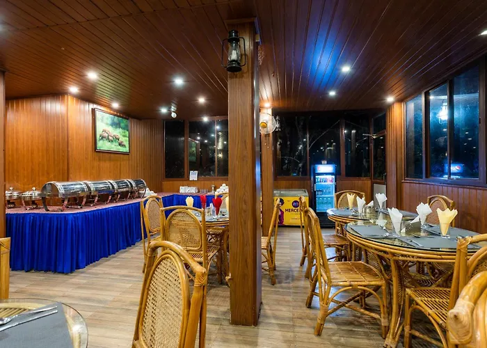 Eterno Camellia & Elettaria Resort With Pool Munnar