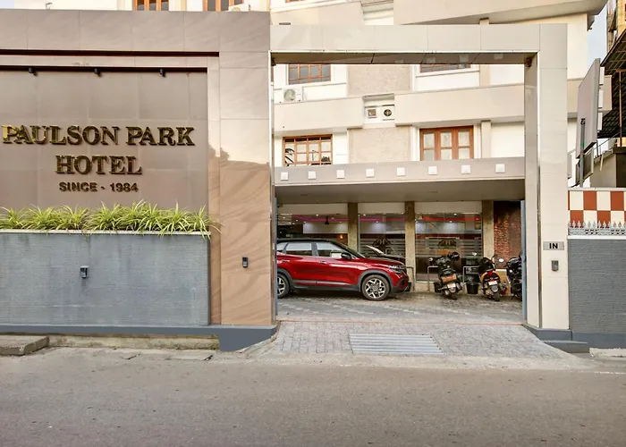 Paulson Park Hotel Kochi