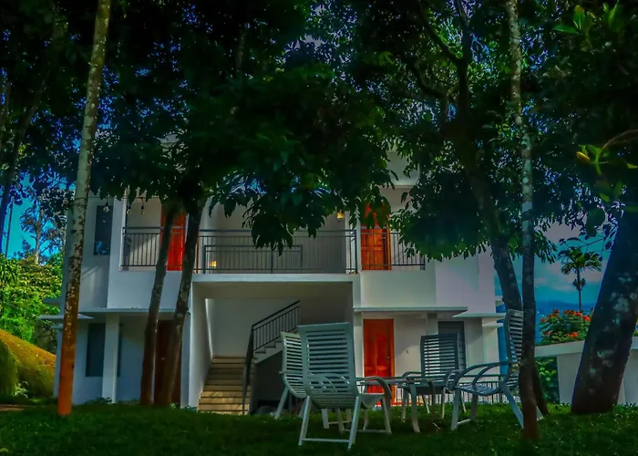 Winter Note Resorts Munnar