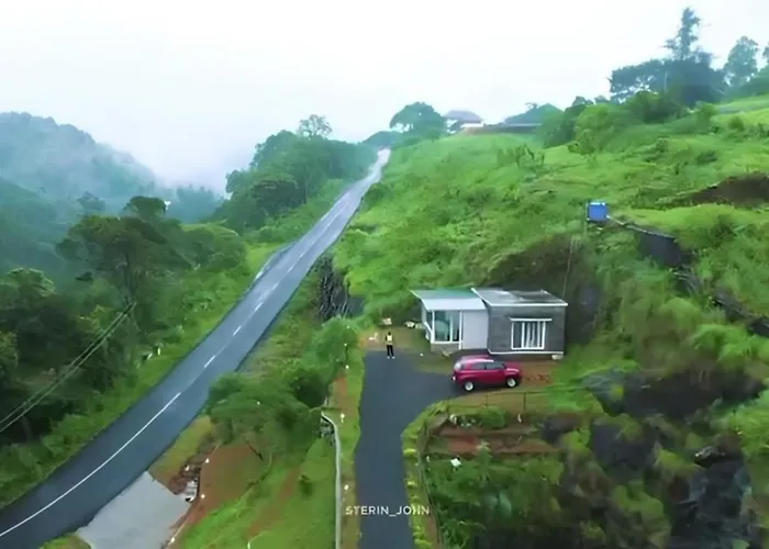 Pet friendly Tiyans Castle Private Cottage Vagamon By Voye Homes