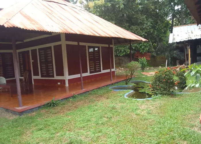 Hill View Ayurvedic Beach Resort Varkala
