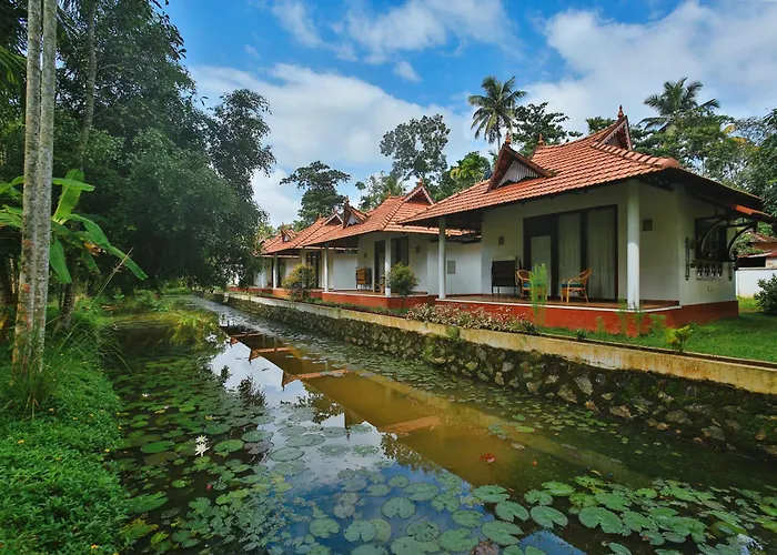 Boutique Palmgrove Lake Resort Alappuzha