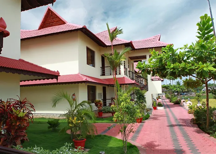 Alappuzha Hotels With Jacuzzi in Room near Alappuzha Beach