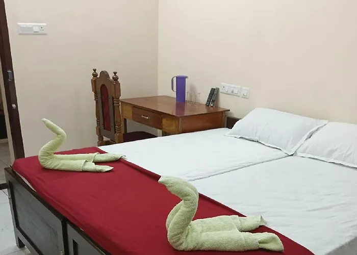 Sri Padmanabha Tourist Home Thiruvananthapuram