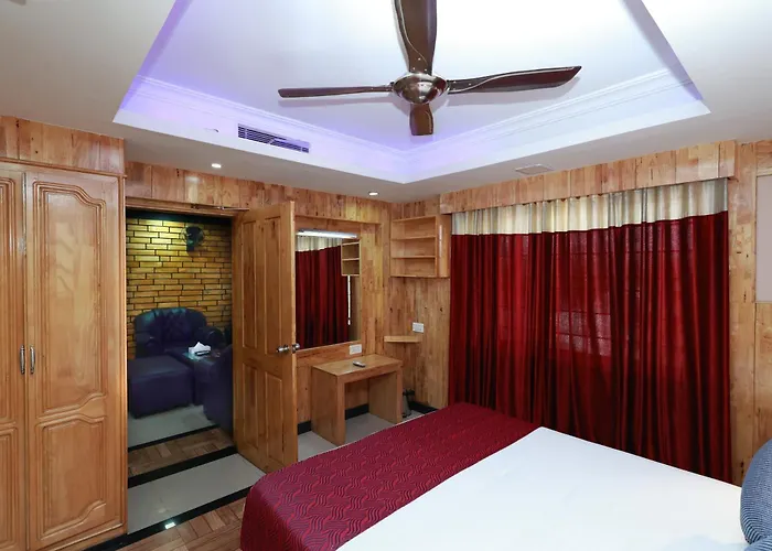 Hotel Sky Palace Kannur
