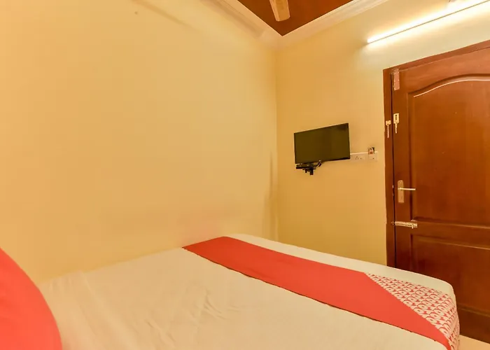 Malabar Plaza Dh Hotel Kochi