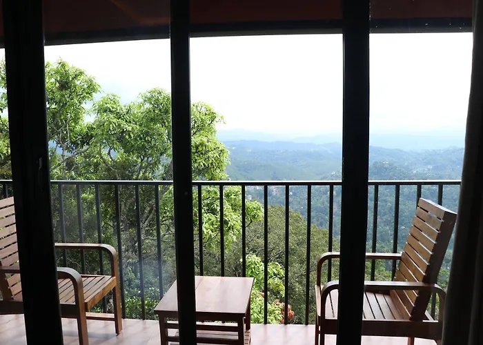 Kamal Misty Woods Munnar Hotel
