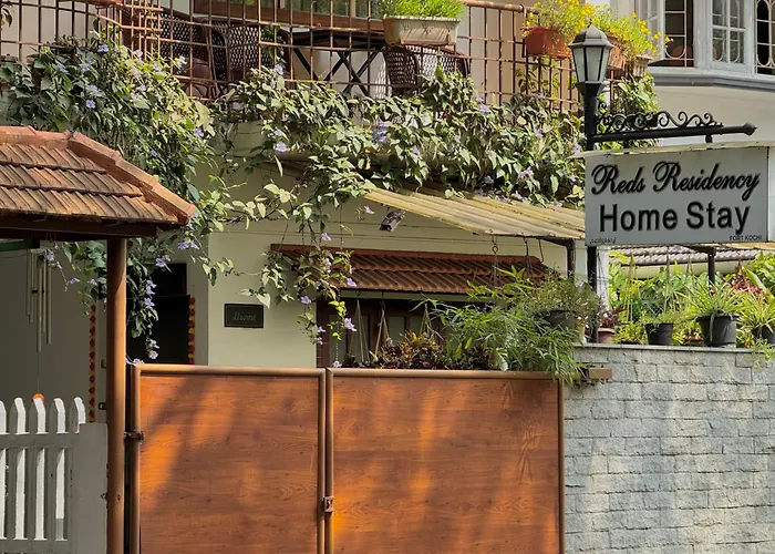 Reds Residency - Homestay Kochi